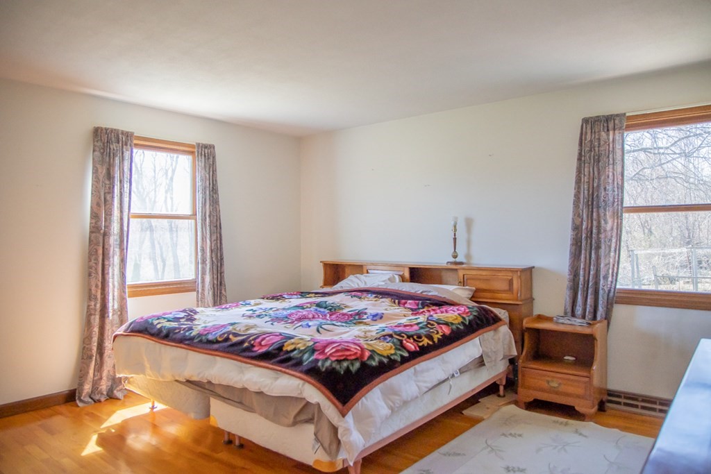 123 Bear Hole Road West Springfield, MA 01089 - Photo 20 of 42
