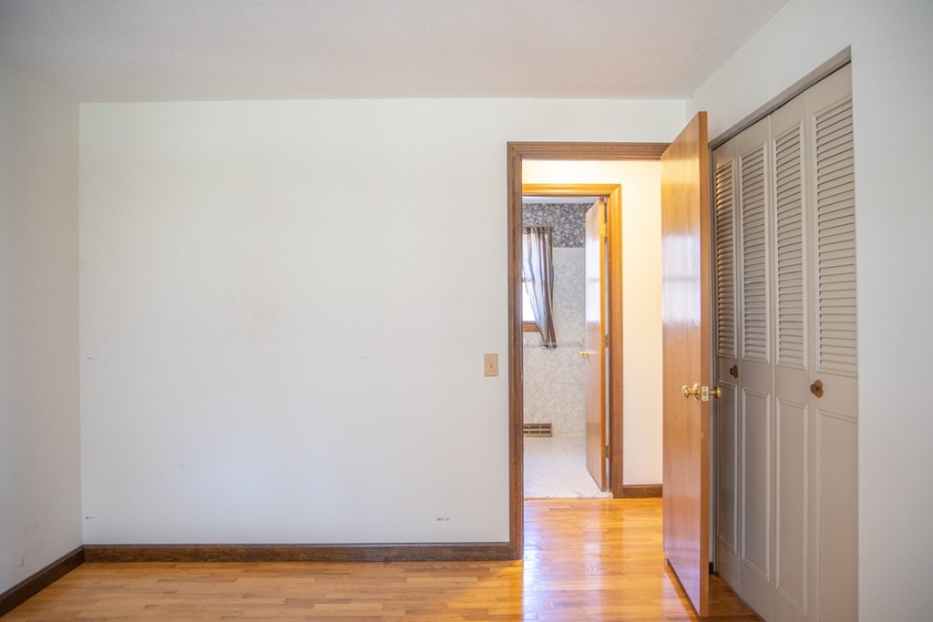 123 Bear Hole Road West Springfield, MA 01089 - Photo 24 of 42