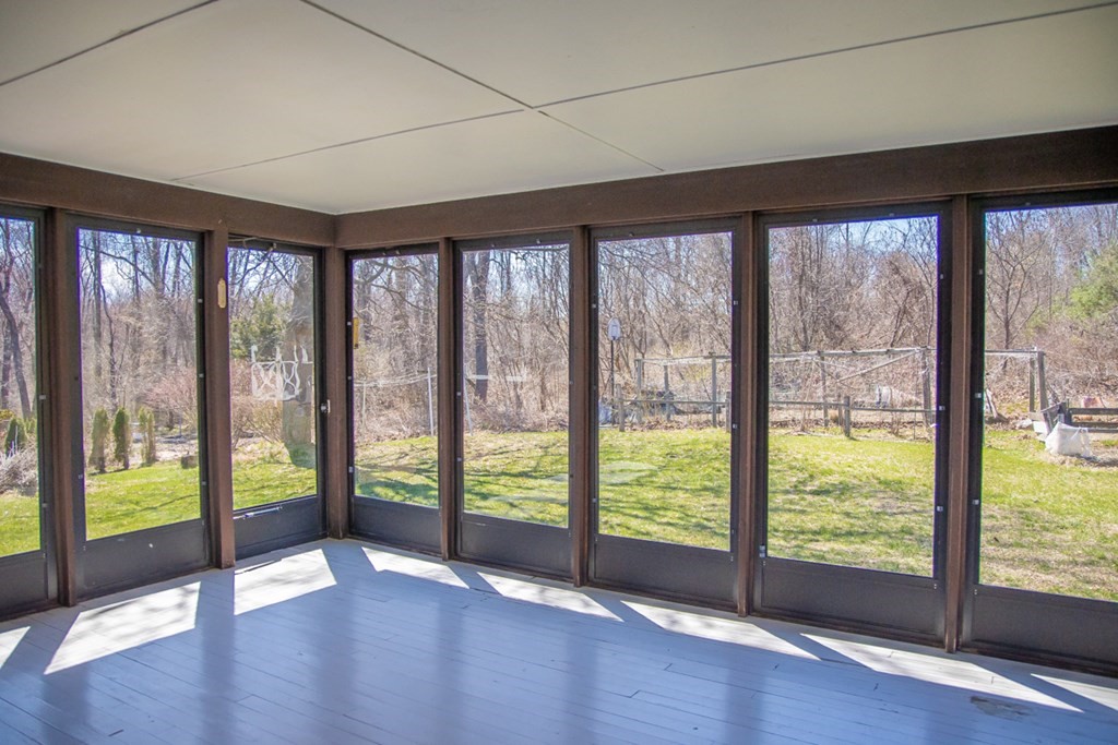 123 Bear Hole Road West Springfield, MA 01089 - Photo 30 of 42