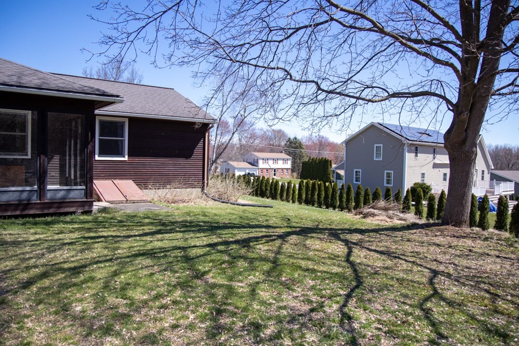 123 Bear Hole Road West Springfield, MA 01089 - Photo 40 of 42