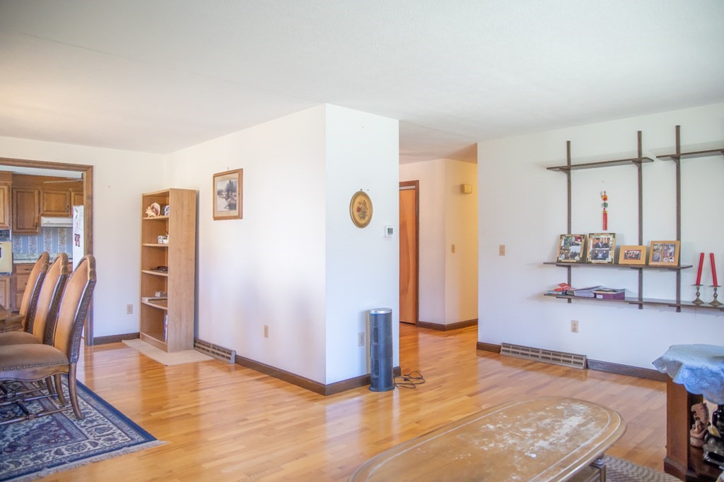 123 Bear Hole Road West Springfield, MA 01089 - Photo 8 of 42