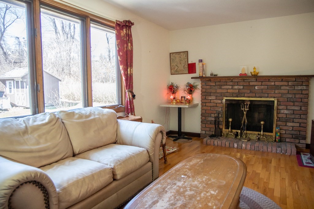 123 Bear Hole Road West Springfield, MA 01089 - Photo 10 of 42