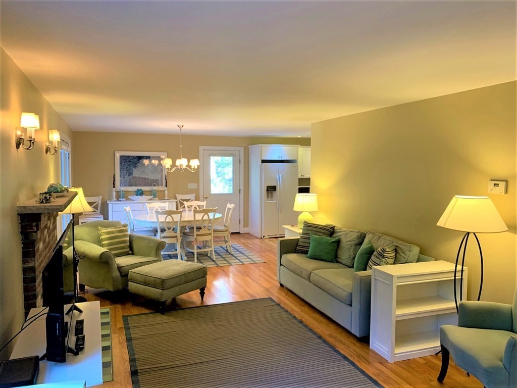 18 Saddle Club Road Edgartown, MA 02539 - Photo 8 of 26 Gallery Image 8
