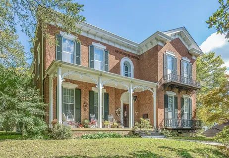 $774,900 | 607 North 2nd Street, Clarksville, TN 37040