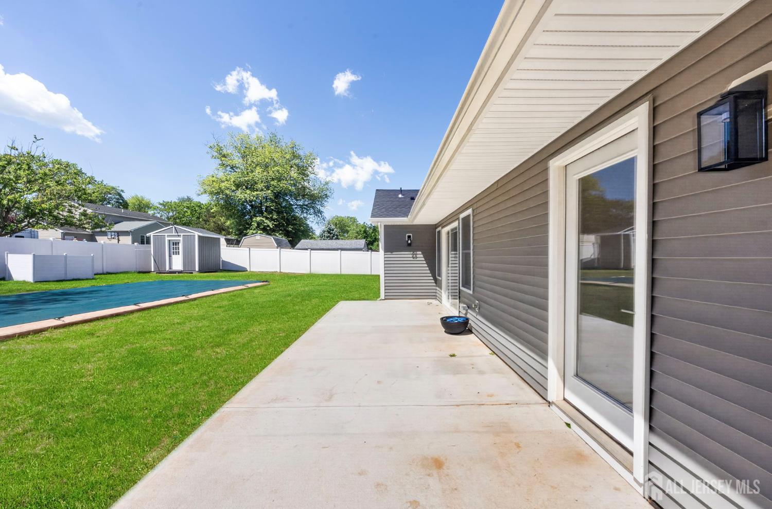 19 Springdale Road Kendall Park, NJ 08824 - Photo 35 of 41