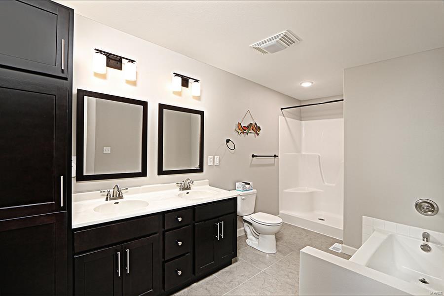 1156 Randy Street Breese, IL 62230 - Photo 23 of 49 Gallery Image 23