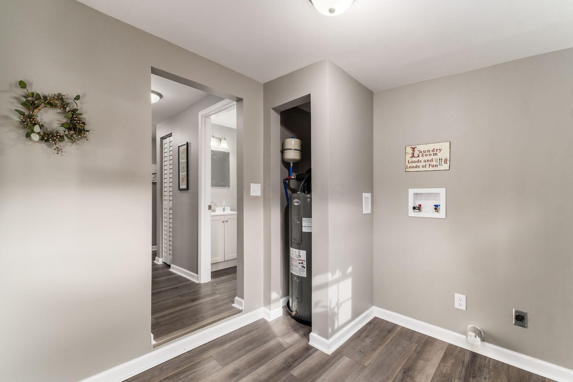 5537 Tarlton Road Circleville, OH 43113 - Photo 19 of 36 019_ Circleville OH 43113 USA