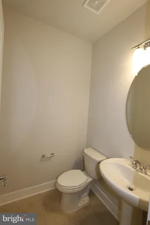 $3,800 | 9 Morrison Drive, Gaithersburg, MD 20878