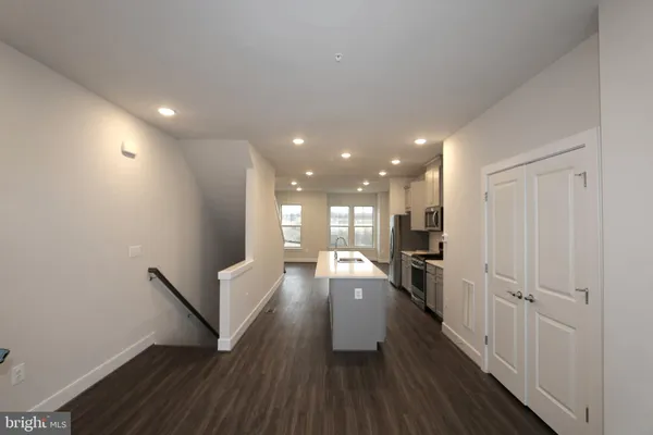 $3,800 | 9 Morrison Drive, Gaithersburg, MD 20878