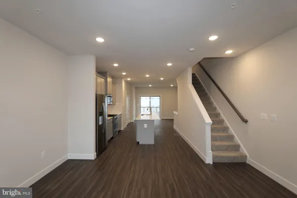 $3,800 | 9 Morrison Drive, Gaithersburg, MD 20878