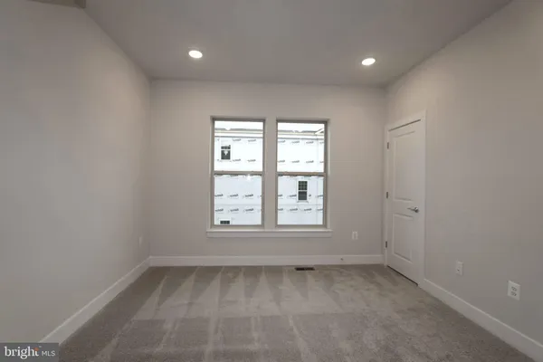 $3,800 | 9 Morrison Drive, Gaithersburg, MD 20878