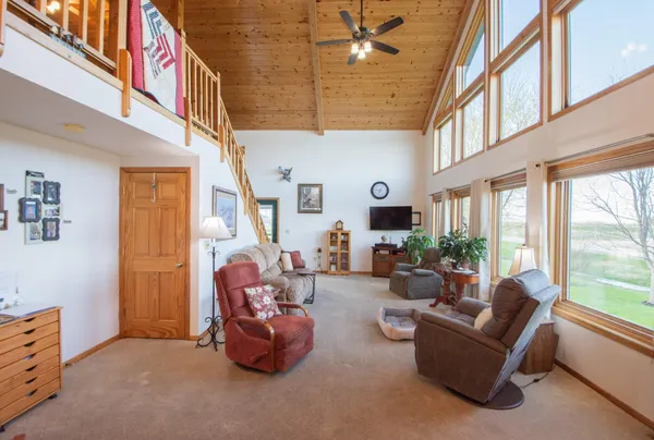 $325,000 | 495 3rd Avenue, Davenport, ND 58021