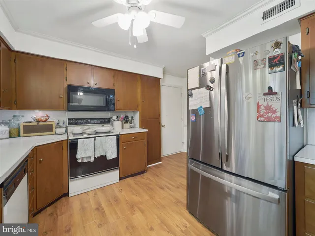 $1,900 | 560 Meadowview Circle, Greencastle, PA 17225