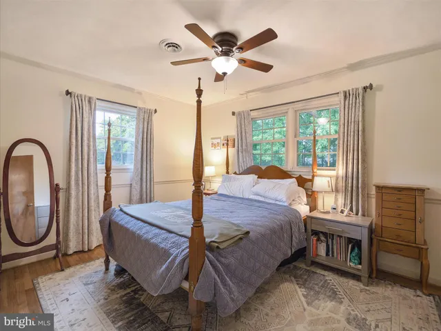 $1,900 | 560 Meadowview Circle, Greencastle, PA 17225