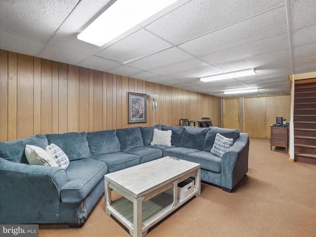 $1,900 | 560 Meadowview Circle, Greencastle, PA 17225