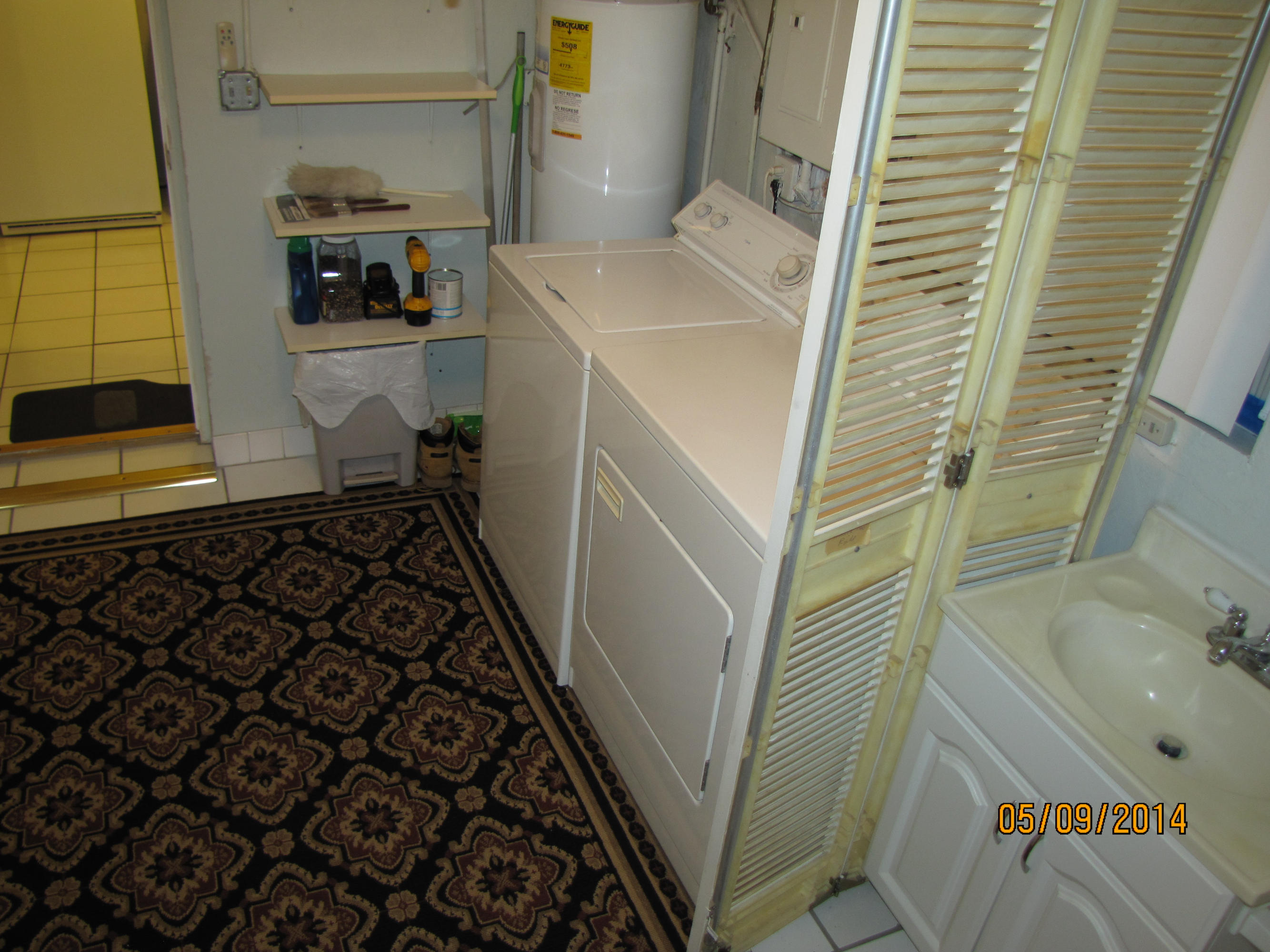 2145 Northeast 4th Way Boca Raton, FL 33431 - Photo 28 of 41 a bathroom with a sink and a shower