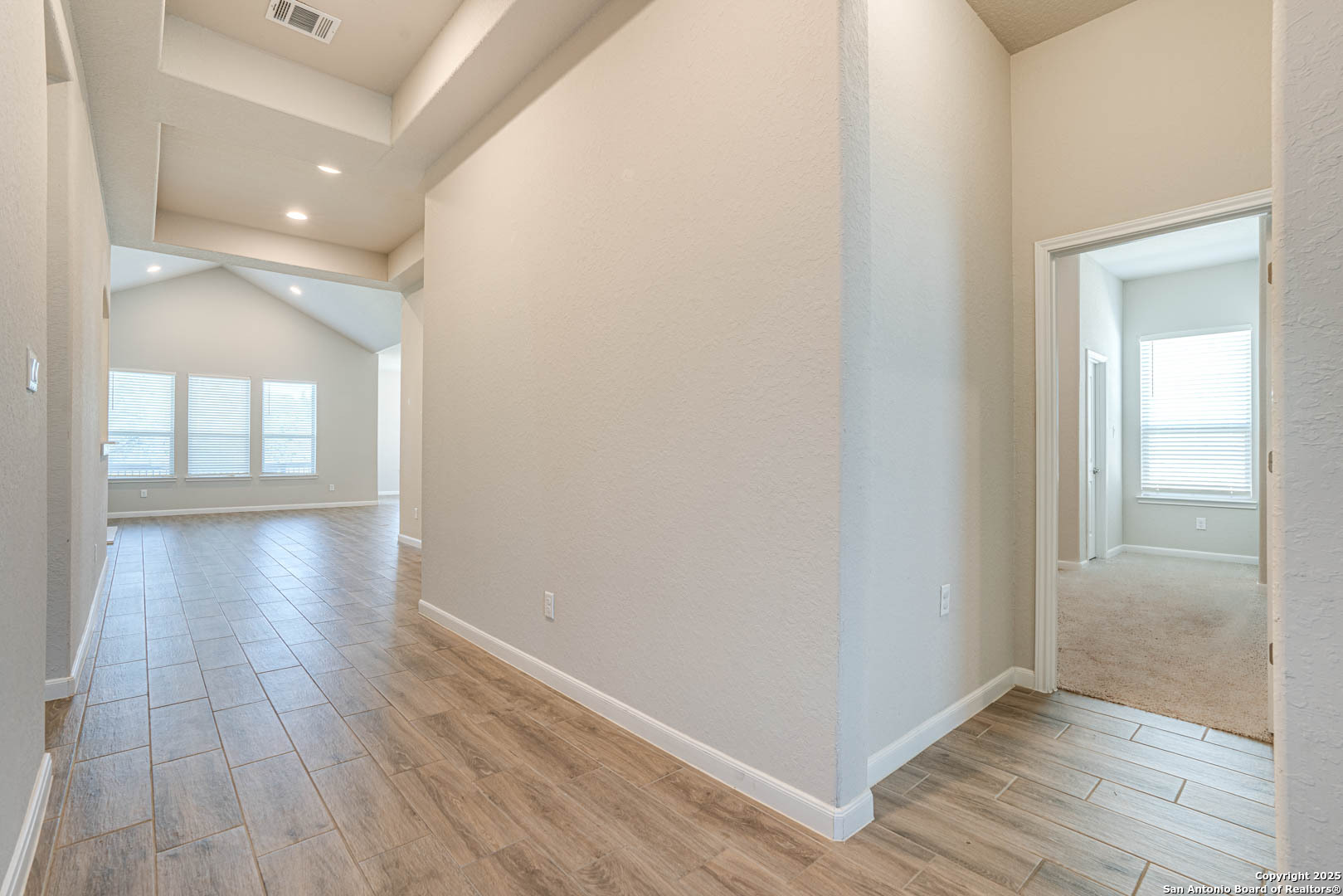 3707 Eliberis San Antonio, TX 78261 - Photo 16 of 37