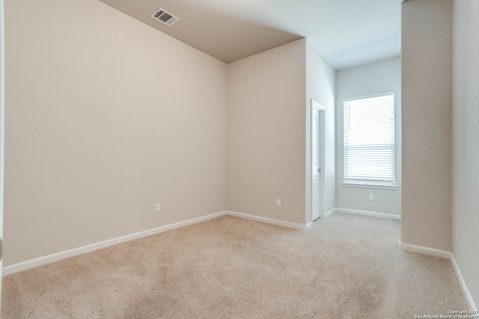 3707 Eliberis San Antonio, TX 78261 - Photo 26 of 37