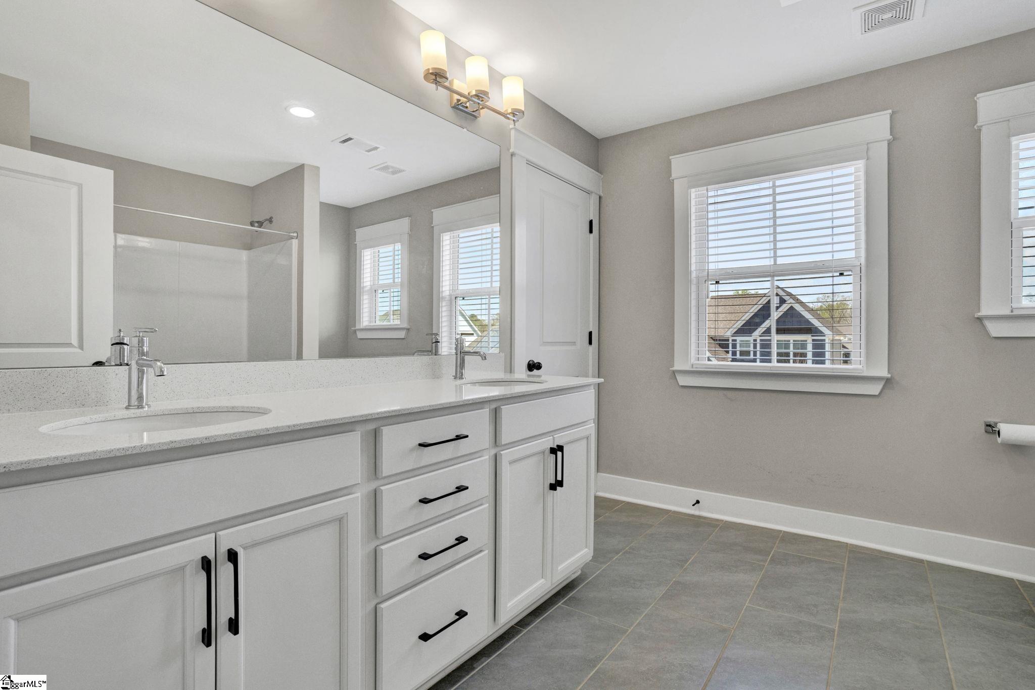 627 Crossbuck Trail Greer, SC 29651 - Photo 32 of 48