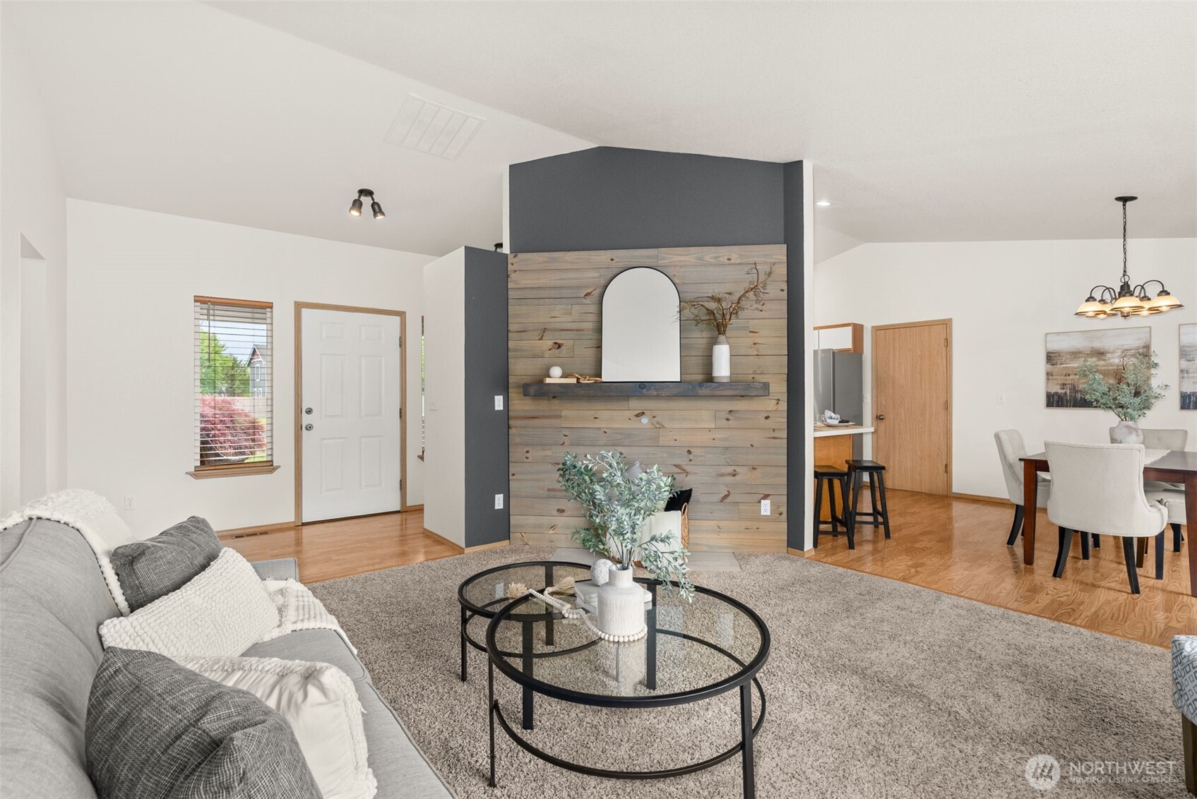 9024 Applegate Loop Southwest Rochester, WA 98579 - Photo 9 of 35 Gallery Image 9