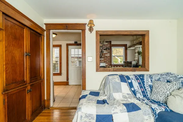 $300,000 | 408 Wolf Gap Road, Edinburg, VA 22824