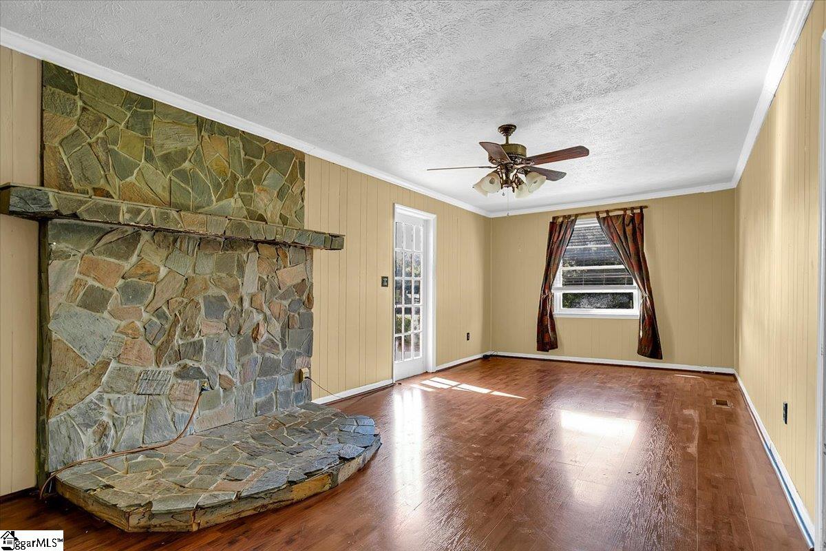615 North Martin Road Easley, SC 29640 - Photo 6 of 16