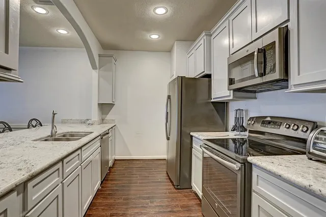 $195,900 | 3248 Holly Hall Street, Unit 3248, Houston, TX 77054