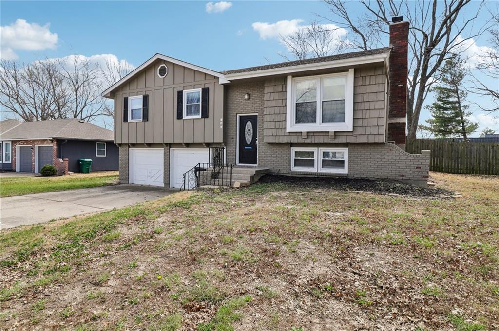 809 Northeast Mulberry Street Lee's Summit, MO 64086 - Photo 2 of 39