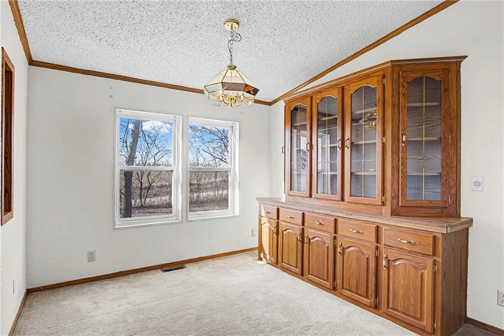 7473 Rawlins Road Atchison, KS 66002 - Photo 5 of 26