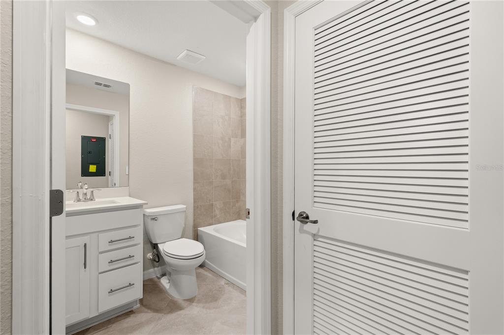 19015 Scallop Loop, Unit 103 Lakewood Ranch, FL 34211 - Photo 23 of 74