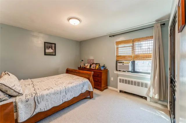 $349,999 | 217-22 73rd Avenue, Unit UPPR | Oakland Gardens