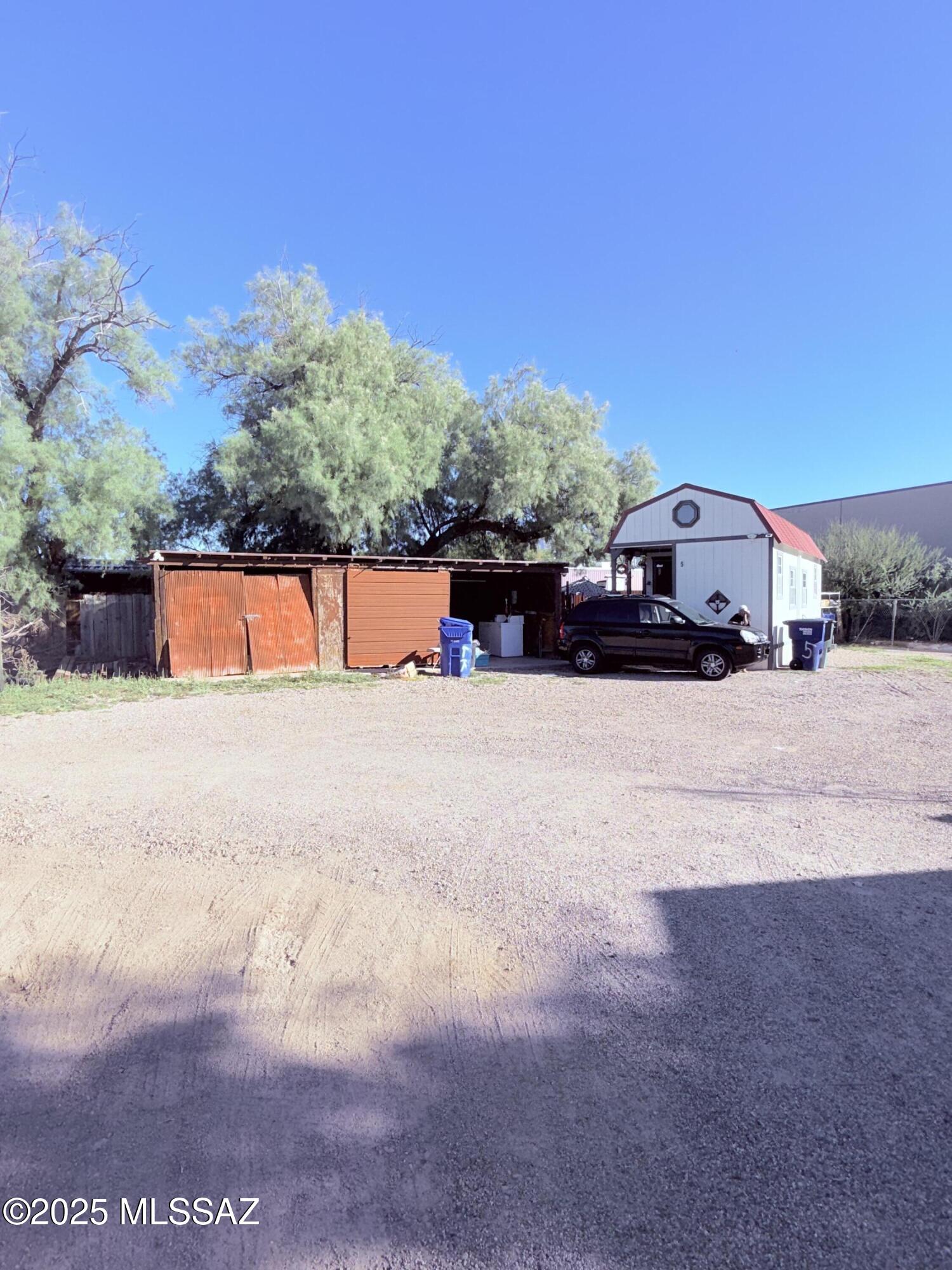 525 East Navajo Road Tucson, AZ 85705 - Photo 24 of 33