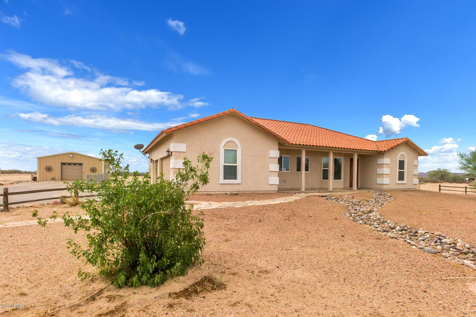 10747 West Harmon Road Eloy, AZ 85131 - Photo 3 of 38 cropFront View3