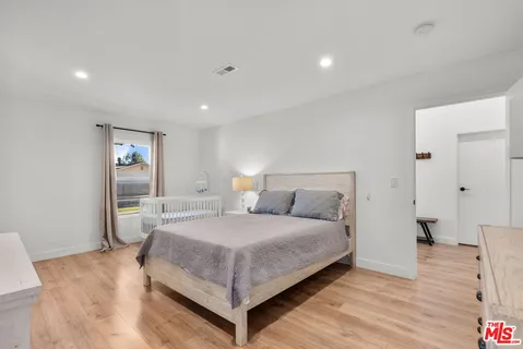 $1,349,999 | 23367 Friar Street, Woodland Hills, CA 91367