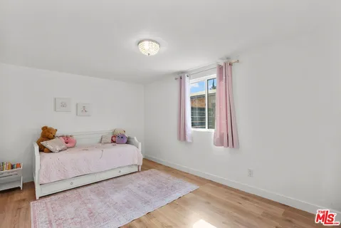 $1,349,999 | 23367 Friar Street, Woodland Hills, CA 91367