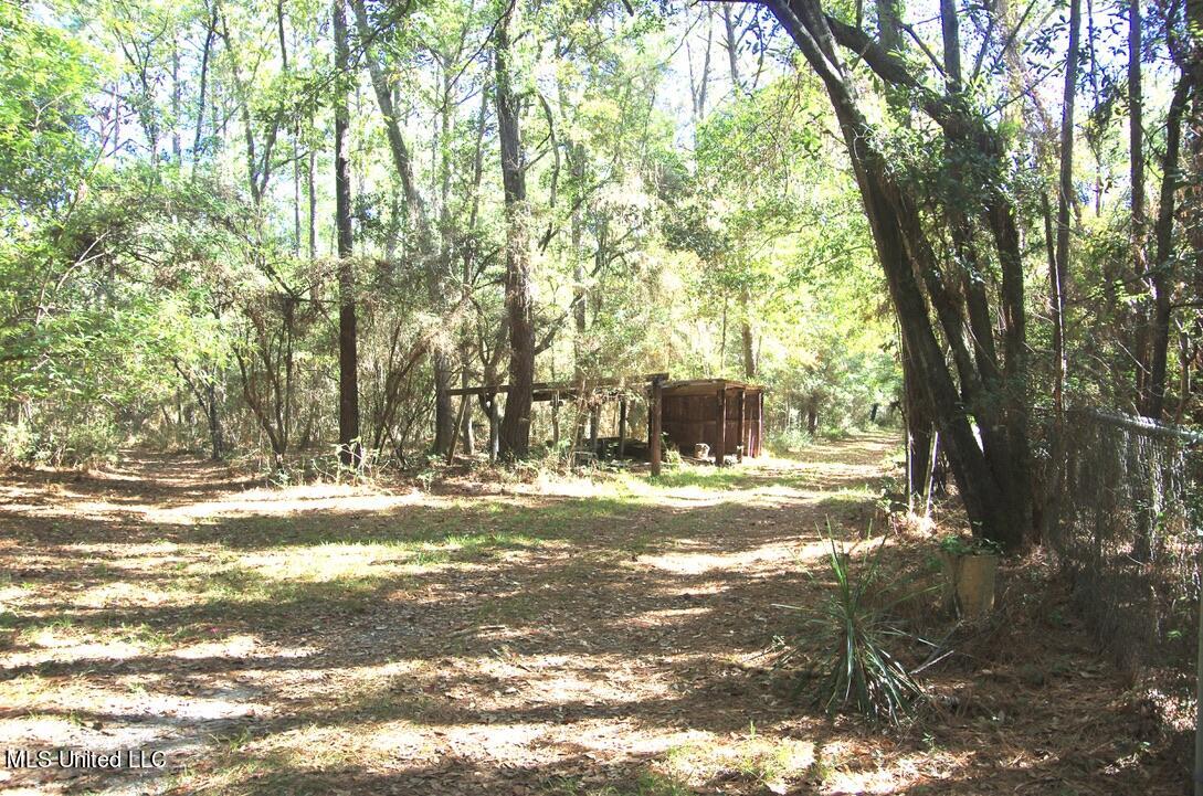 9630 West Oaklawn Road Biloxi, MS 39532 - Photo 14 of 57 Property View