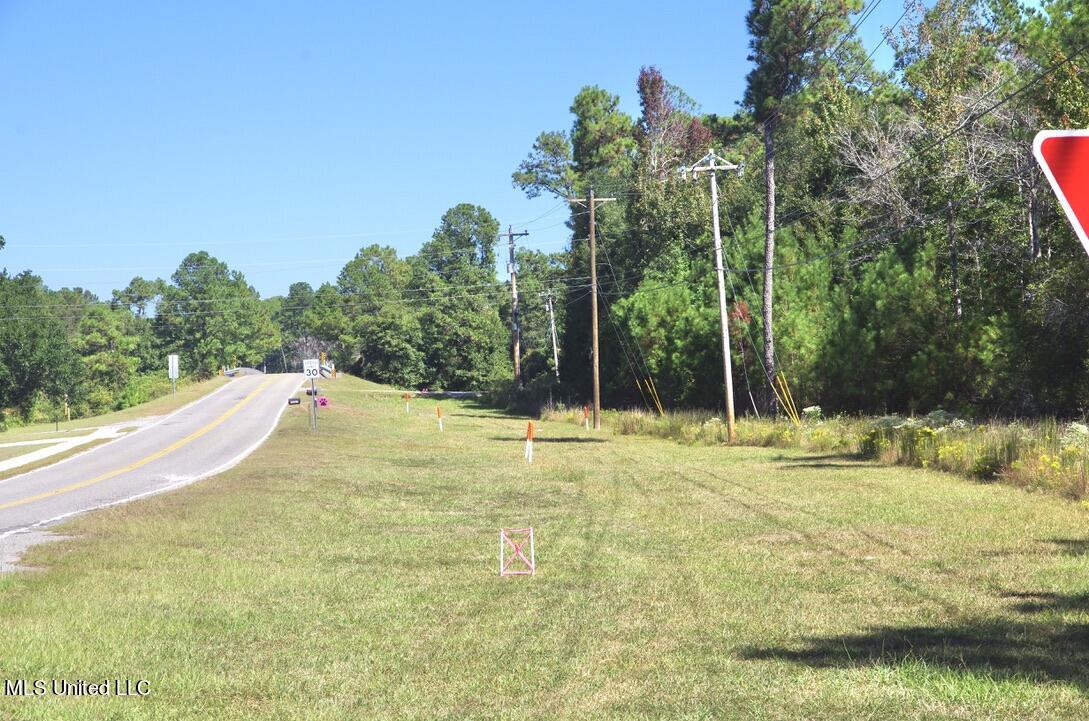 9630 West Oaklawn Road Biloxi, MS 39532 - Photo 52 of 57 Side view