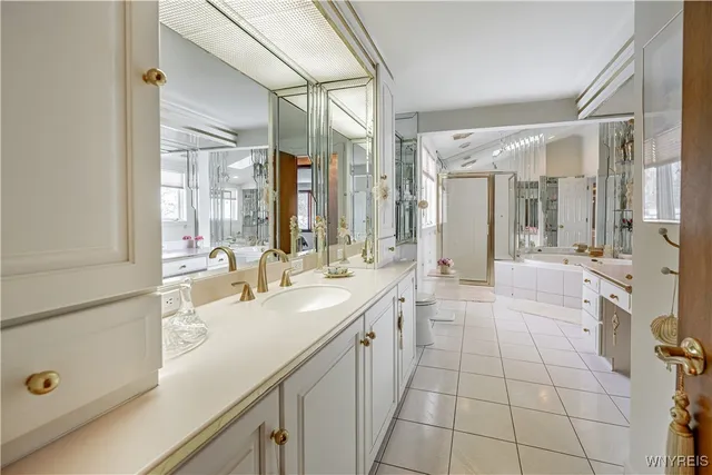 $415,000 | 2795 Colvin Boulevard, Tonawanda, NY 14150