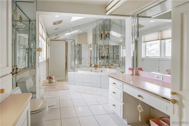 $415,000 | 2795 Colvin Boulevard, Tonawanda, NY 14150