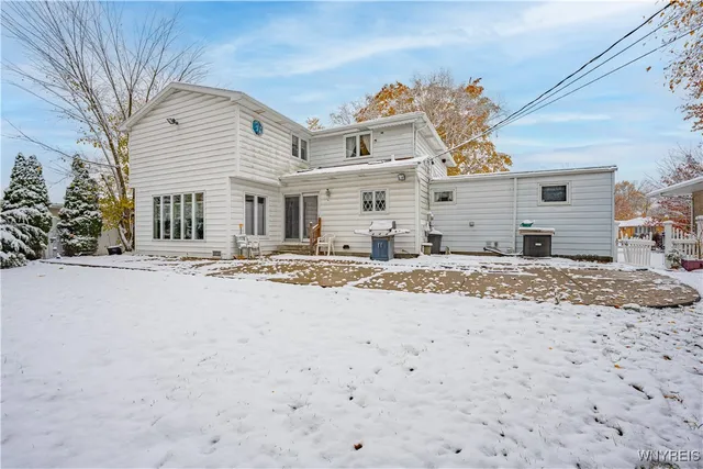 $415,000 | 2795 Colvin Boulevard, Tonawanda, NY 14150
