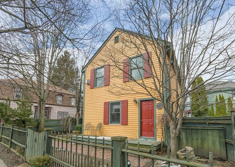 7 Annandale Road Newport, RI 02840 - Photo 1 of 1