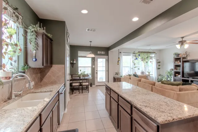 $475,000 | 616 Bayou Bend Drive, Buda, TX 78610