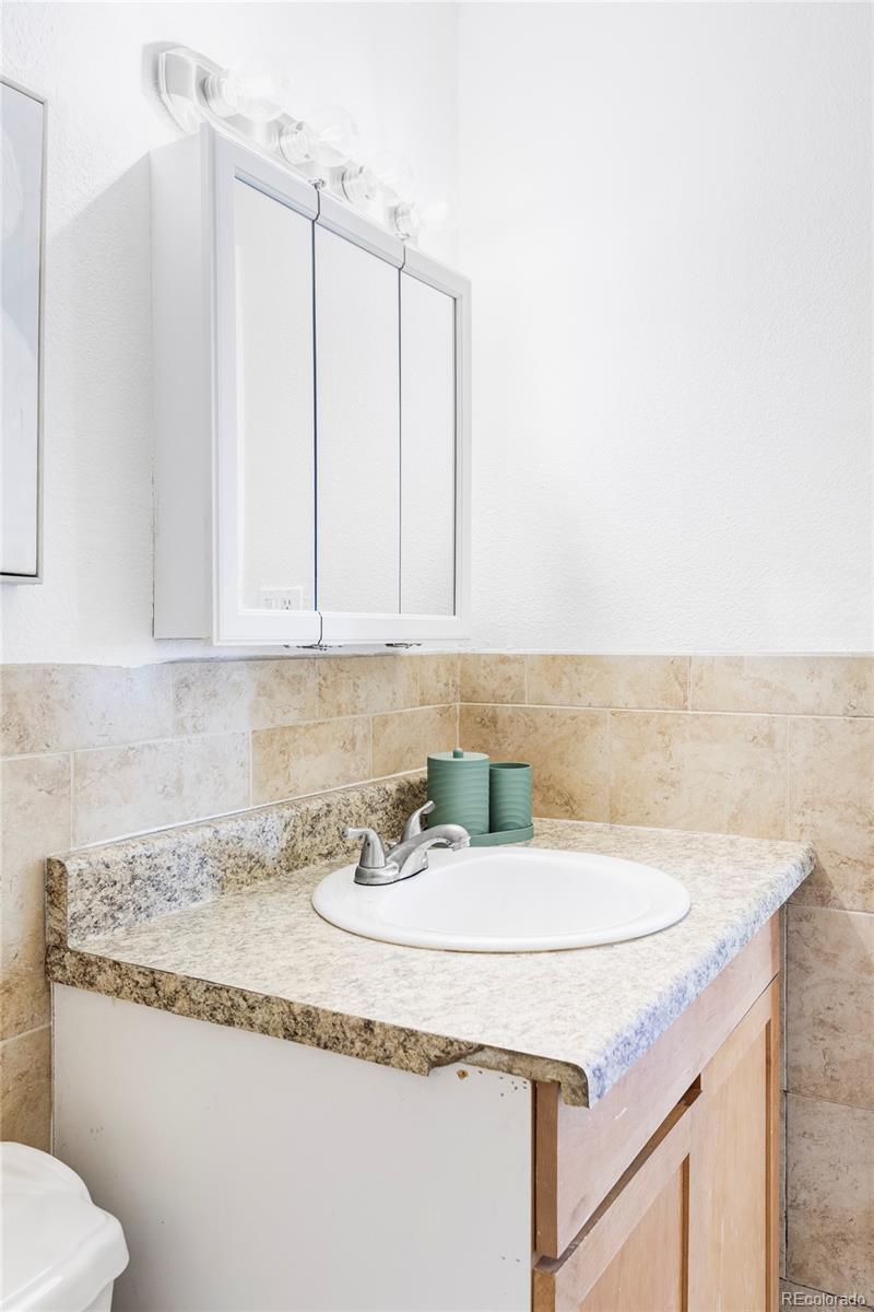 8651 Franklin Street Denver, CO 80229 - Photo 16 of 32