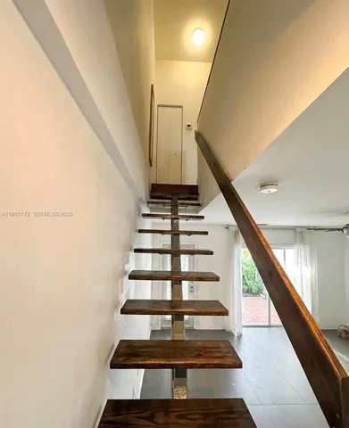 $3,780 | 798 Crandon Boulevard, Unit 30C, Key Biscayne, FL 33149