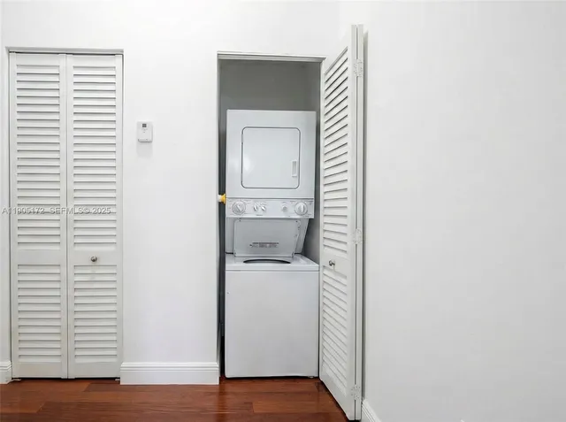 $3,780 | 798 Crandon Boulevard, Unit 30C, Key Biscayne, FL 33149