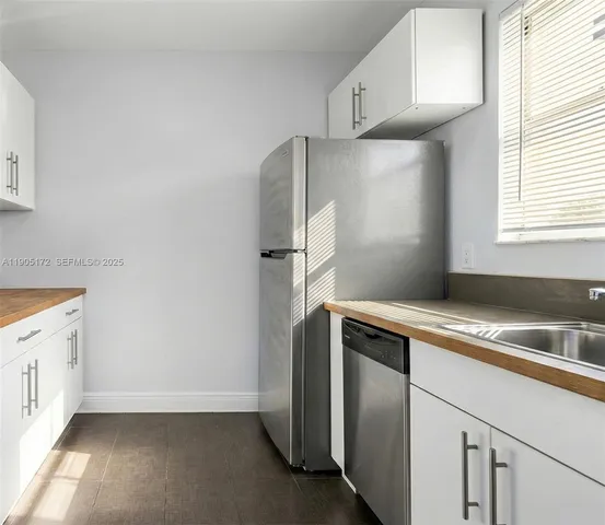 $3,780 | 798 Crandon Boulevard, Unit 30C, Key Biscayne, FL 33149