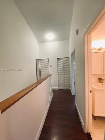 $3,850 | 798 Crandon Boulevard, Unit 30C, Key Biscayne, FL 33149