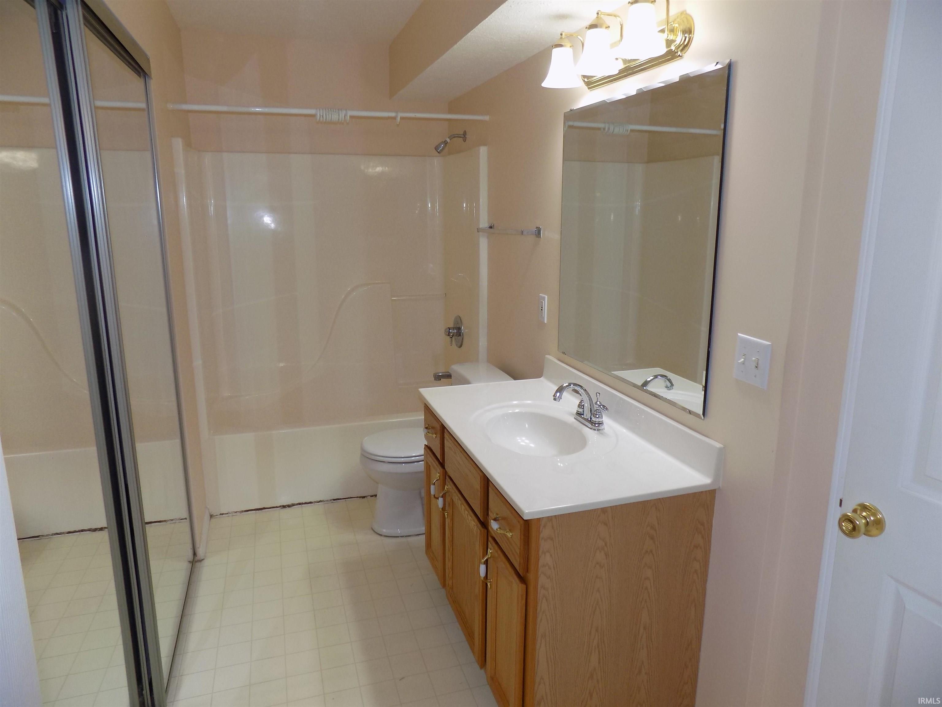 3513 North Stockwell Road Evansville, IN 47715 - Photo 11 of 21