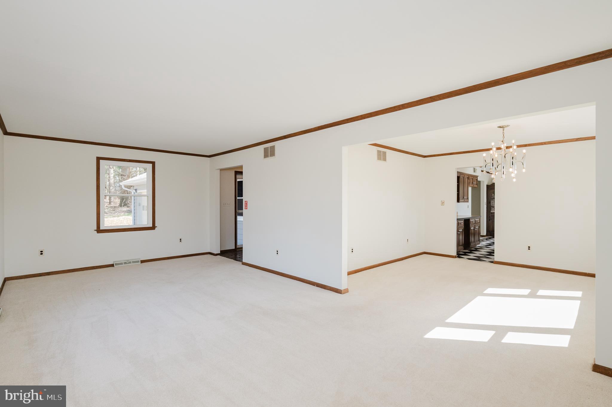 2713 Garrett Road White Hall, MD 21161 - Photo 7 of 60 Living Room -Dining Room