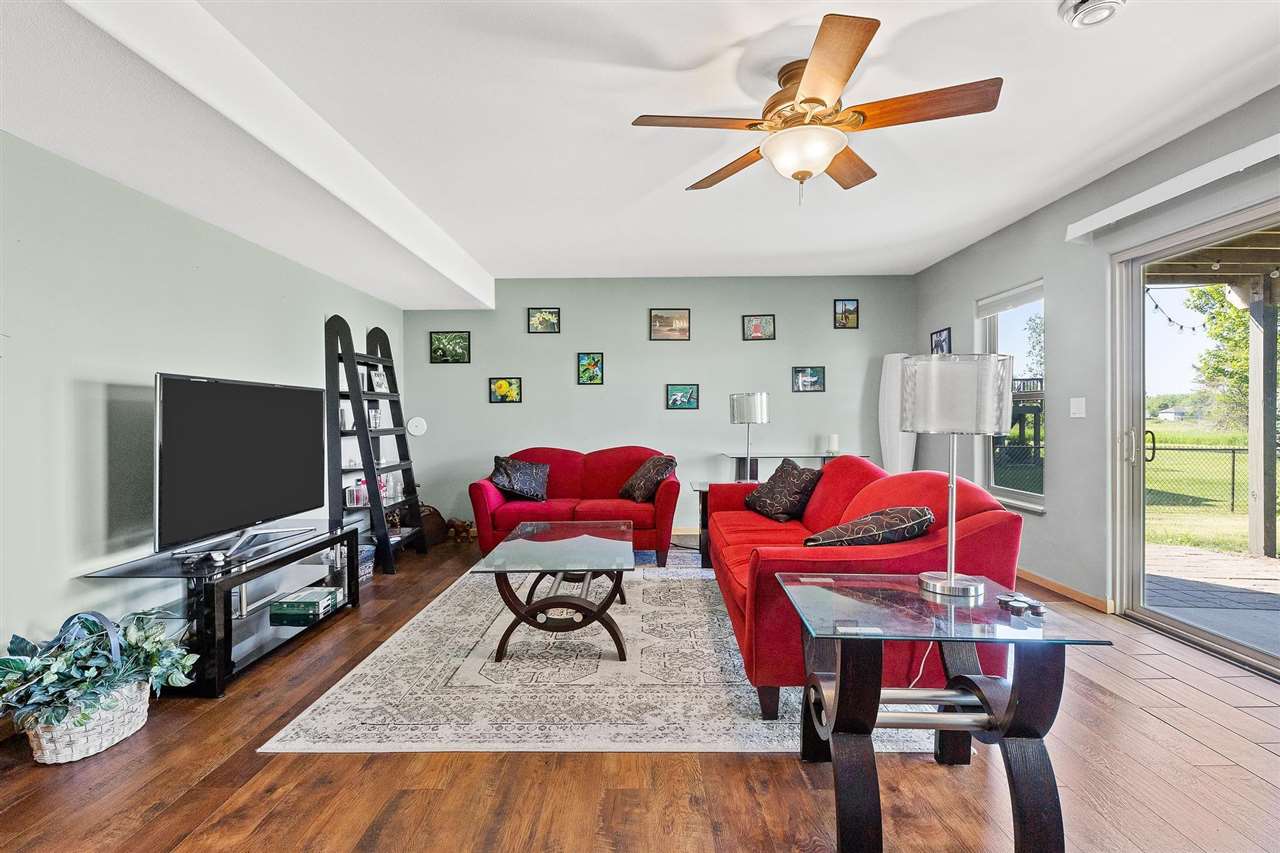 815 Wood Lily Road Solon, IA 52333 - Photo 22 of 33 Gallery Image 22